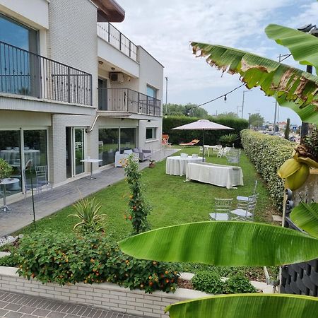 Il Sorriso Di Angelina Bed & Breakfast Pescara Ngoại thất bức ảnh